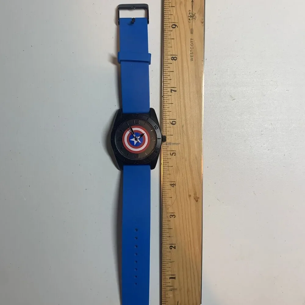Men's Marvel Comics CAPTAIN AMERICA Red/White/Blue Shield Watch, Black Case
